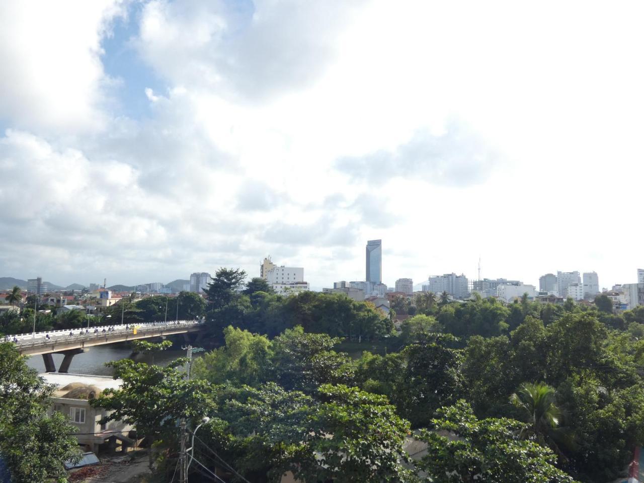 Nam Phuong Riverside Villa Hue Exterior foto